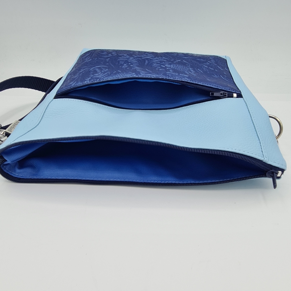 Gassitasche / Cross Bag / Hip Bag, Hellblau - Blau